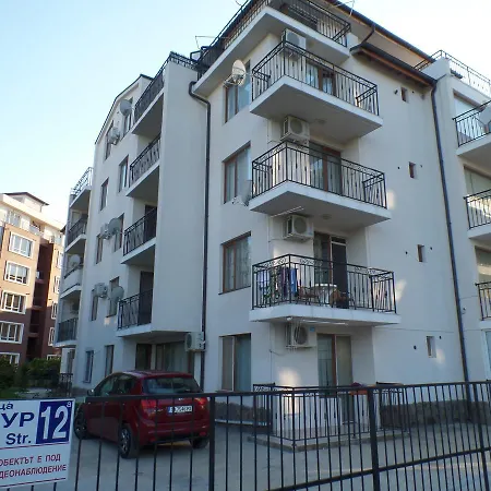 Cozy Lazur Appartamento Ravda